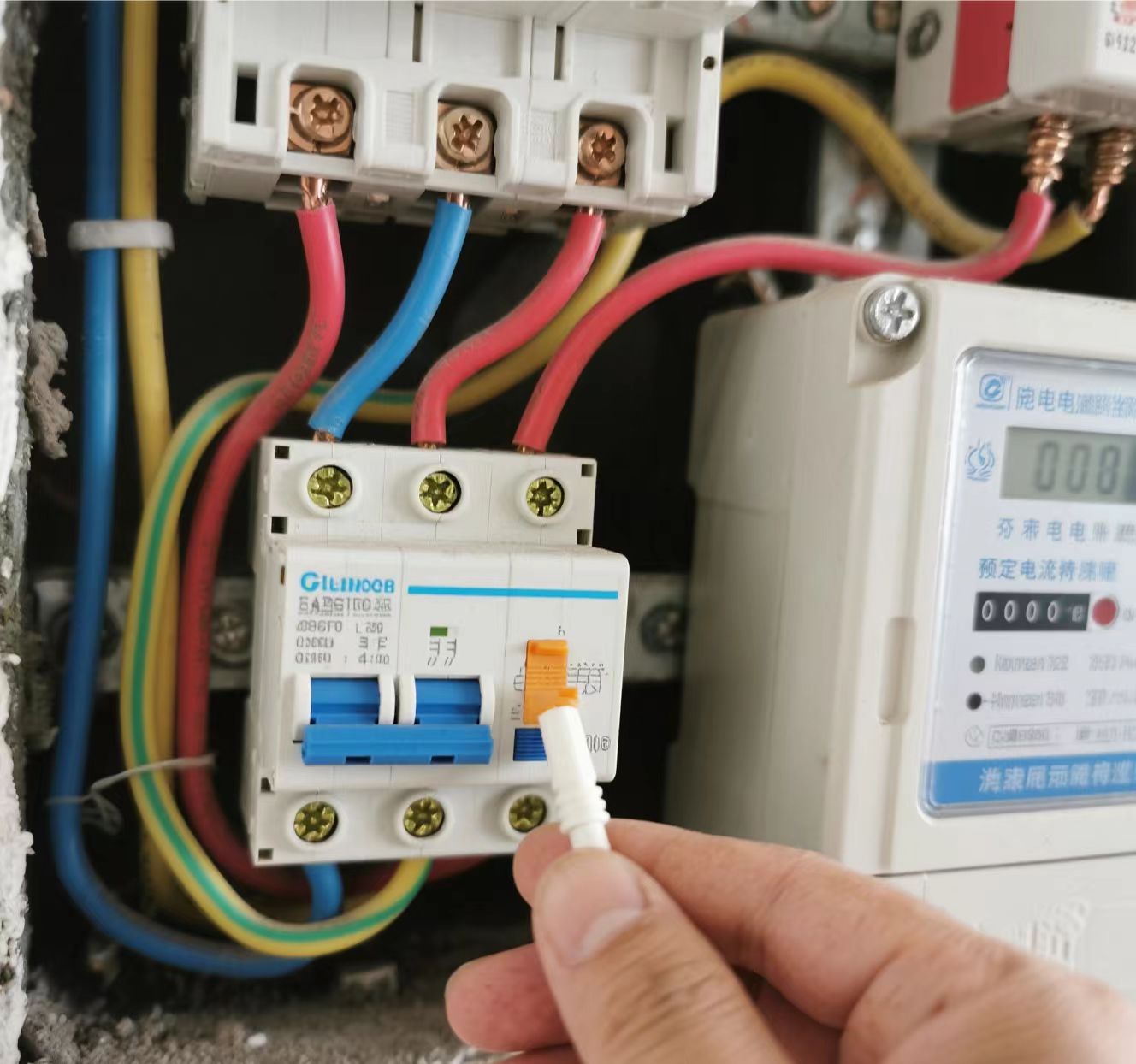 智能電表的度數(shù)計算是否受外界因素的影響？